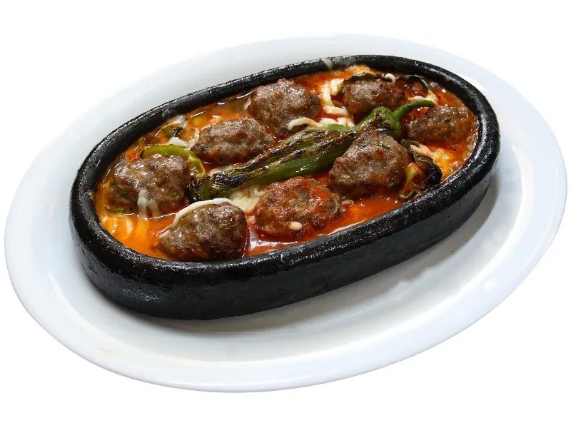 Kiremitte Kaşarlı Köfte